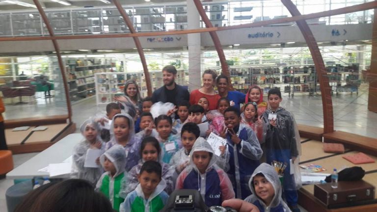 Turma do CCA – CCC visita a Biblioteca no Parque Villa Lobos